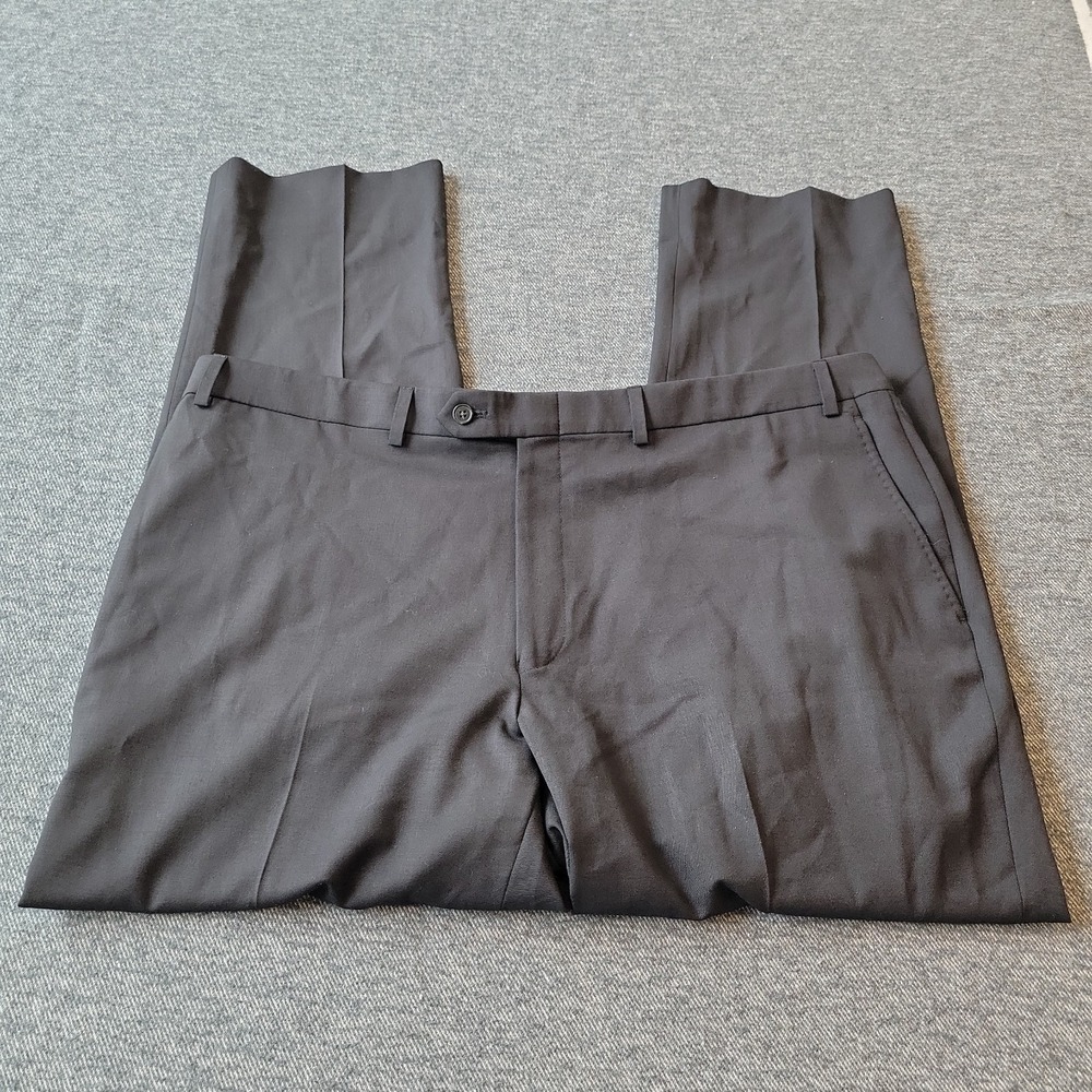 Hart Schaffner Marx Dress Pants Men's 42x30 Black Pleated Uncuffed